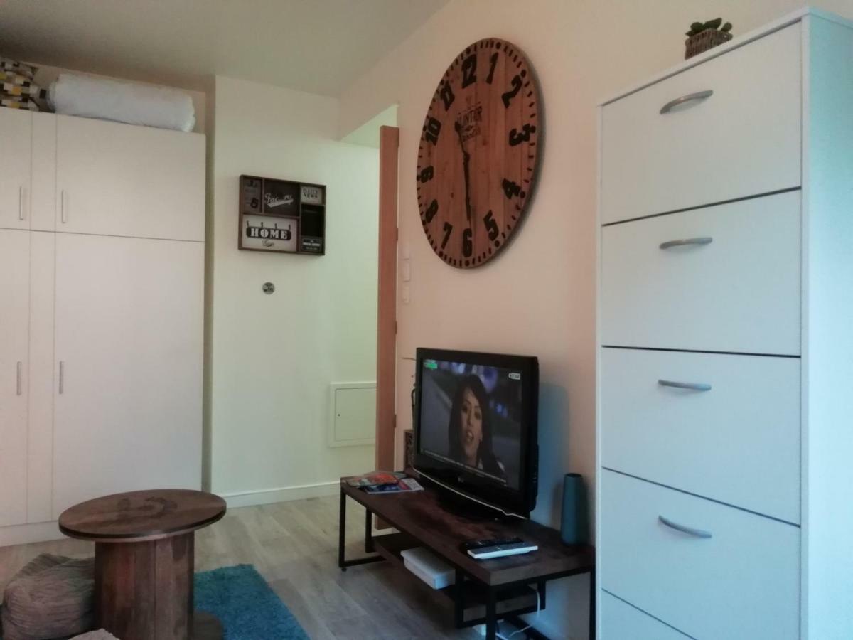 Apartament Chic Studio Near Paris Saint-Denis  Zewnętrze zdjęcie